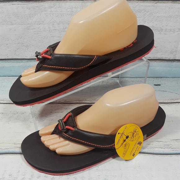 Cudas Women's Brown Thong Flat Sandals Size 11 - Picture 4 of 6